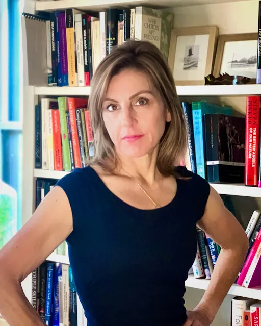 Carole Hooven portrait