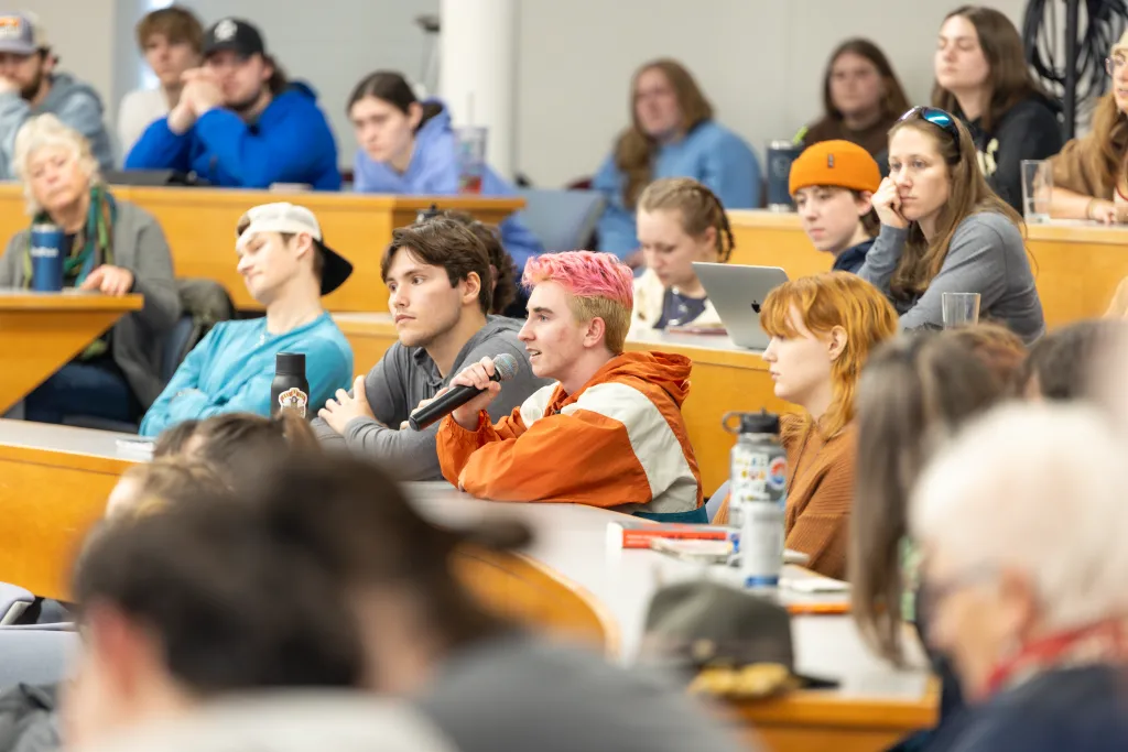 students do a q&a after the talk