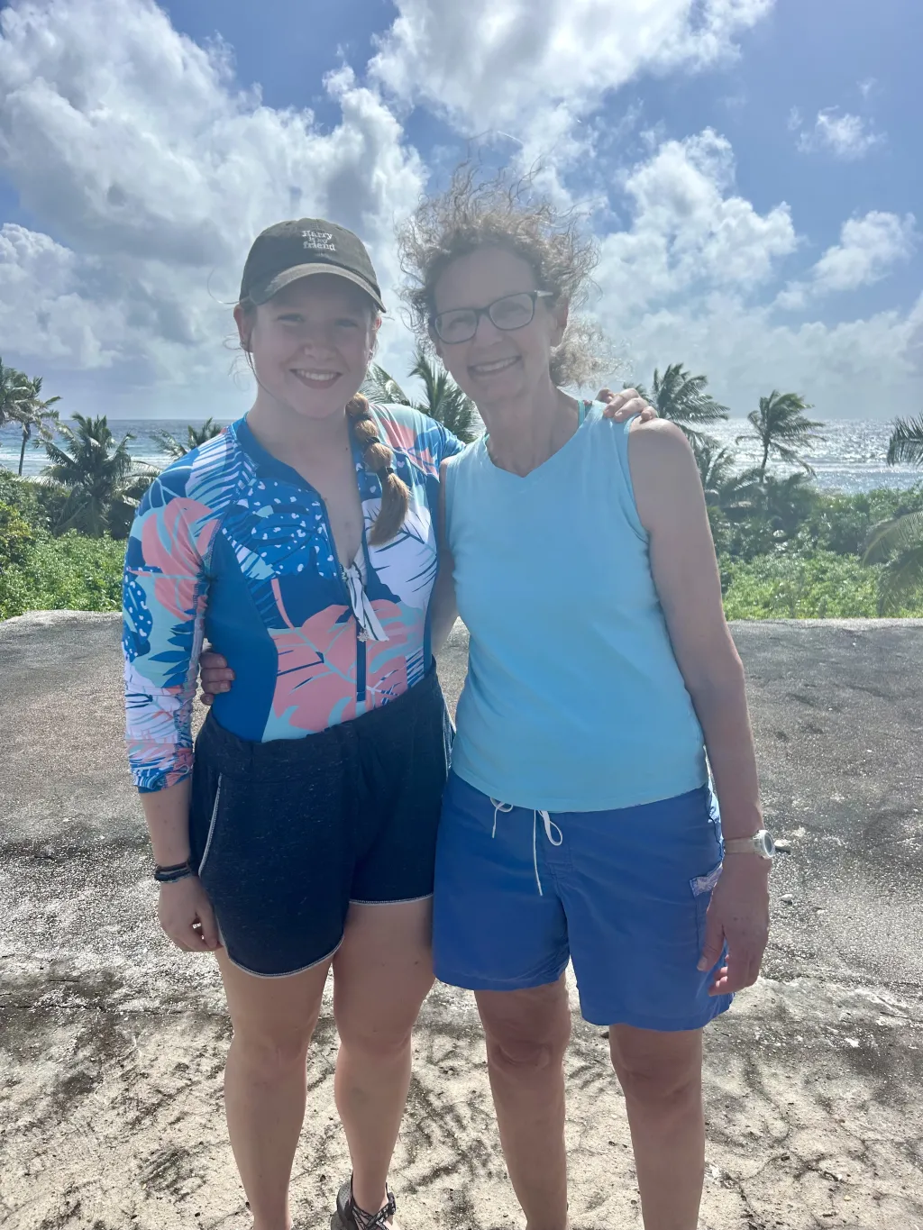 Katelyn DeWater poses with professor Jeri Fox