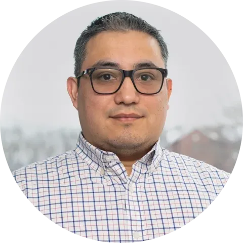 Headshot of Luis Queme