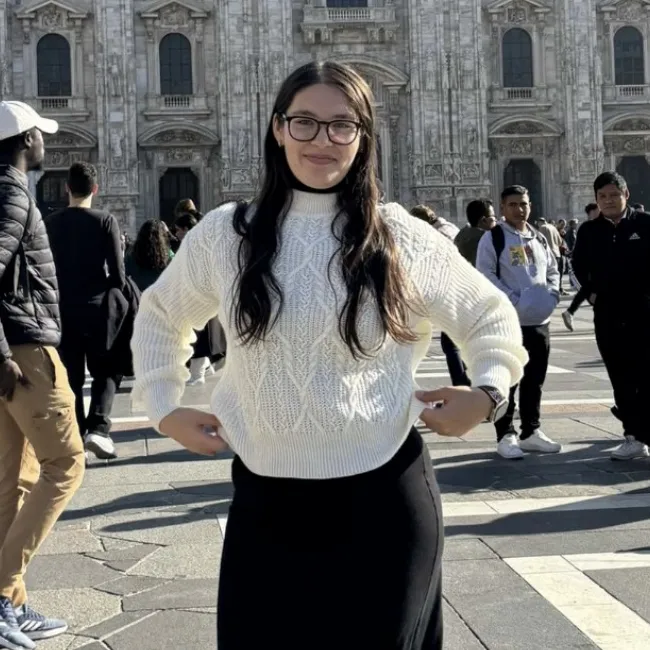 Headshot of Melody Pradhan