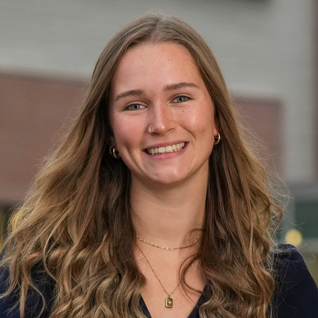 Headshot of Olivia Chase