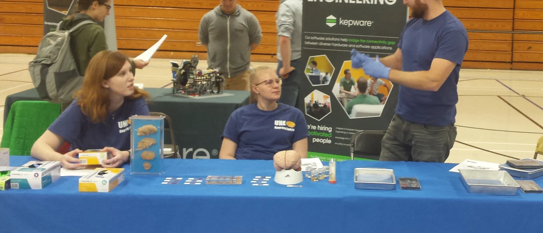 UNE Center for Excellence in the Neurosciences teaches hundreds of students at STEM Expo
