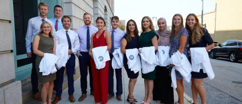 COM students