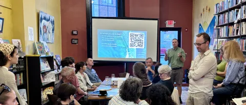 UNE’S second public Science Cafe draws a packed house at Elements  