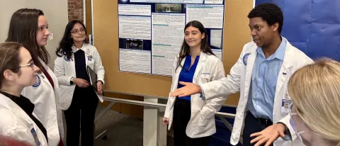 UNE medical school students participate in robust annual fall research symposium 
