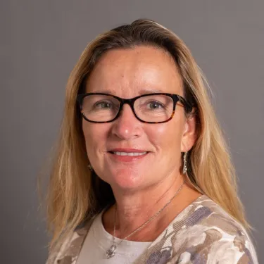 Headshot of Sandra McDade
