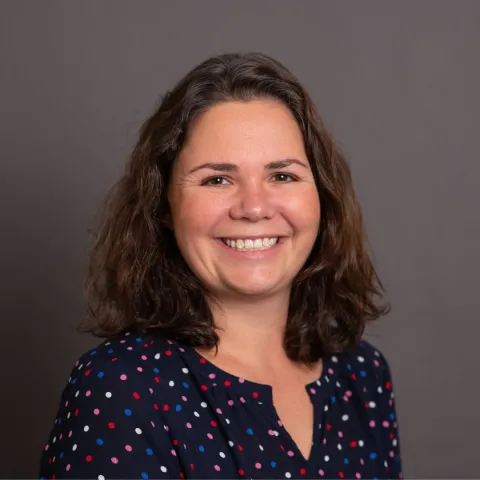Headshot of Jessica Walton